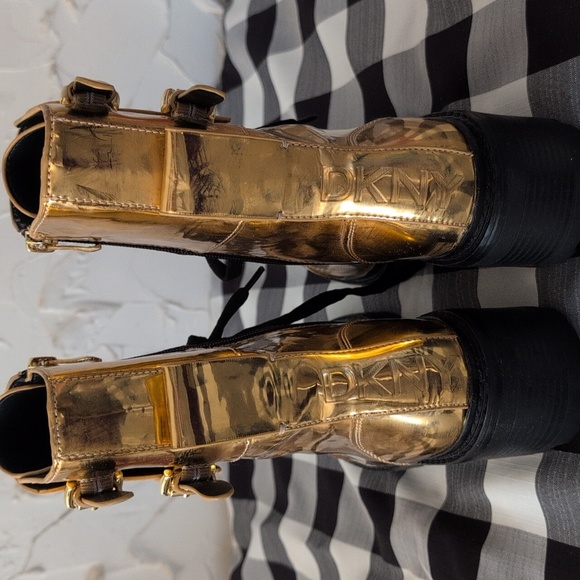 DKNY Gold highrise Boots size 10 - Picture 10 of 11